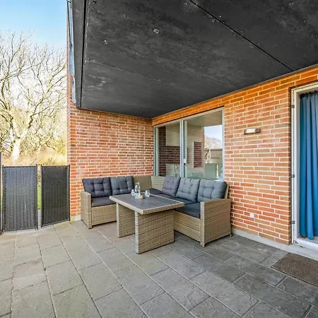 Gustav - 100m To The Fjord By Interhome *