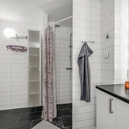 Gustav - 100m To The Fjord By Interhome Hemmet