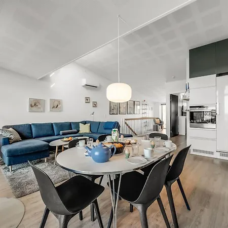 Gustav - 100m To The Fjord By Interhome Tatil Evi